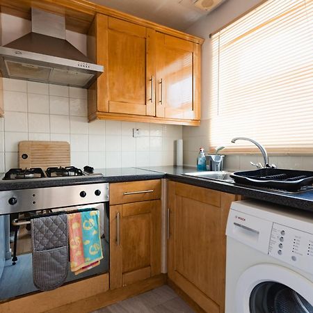 Hullidays Victora Dock- Refurbished 2024 Apartamento Kingston upon Hull Exterior foto
