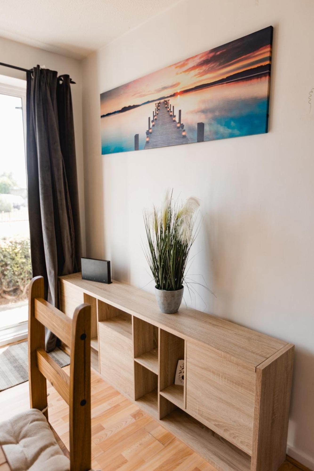 Hullidays Victora Dock- Refurbished 2024 Apartamento Kingston upon Hull Exterior foto