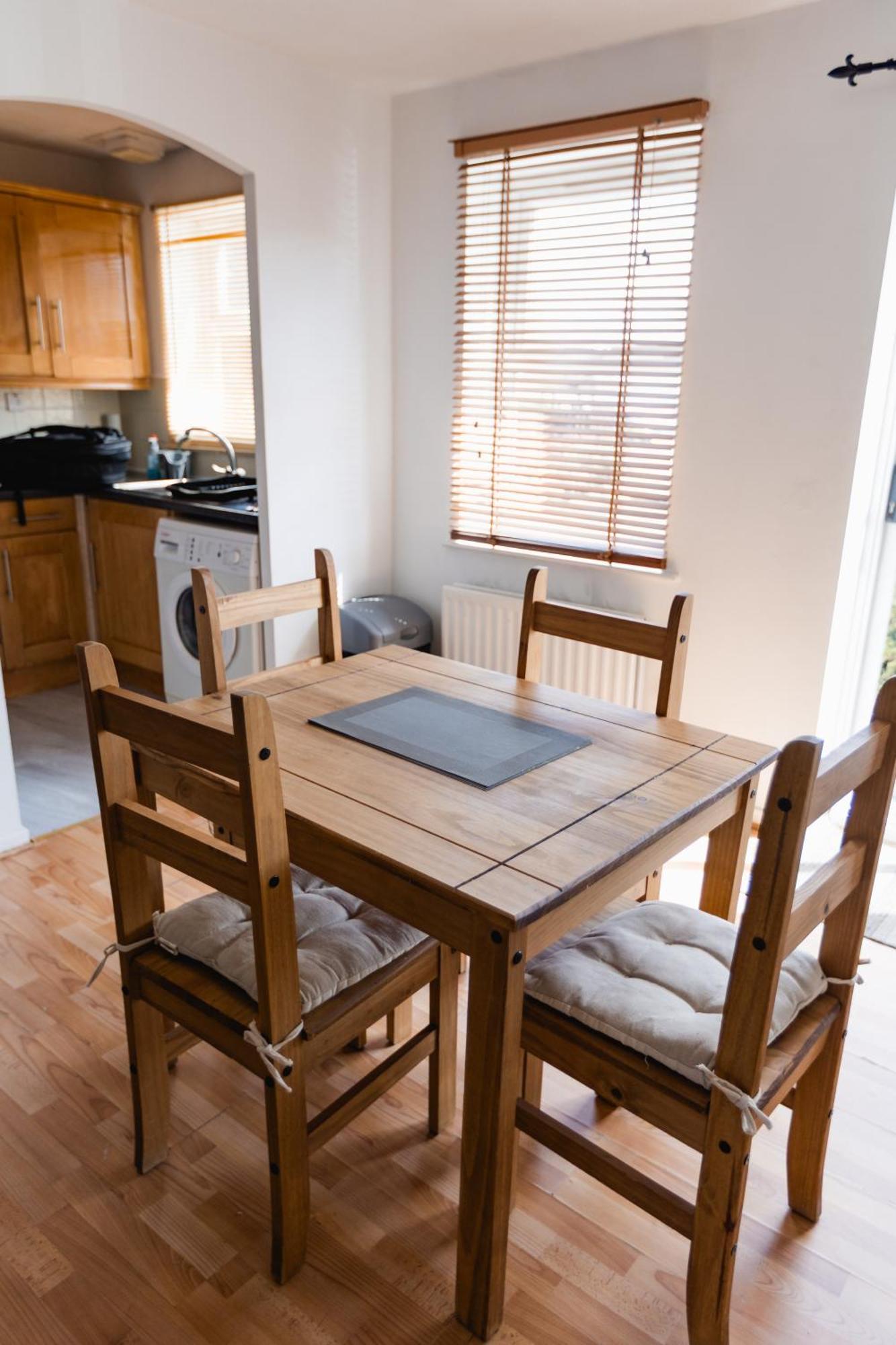 Hullidays Victora Dock- Refurbished 2024 Apartamento Kingston upon Hull Exterior foto